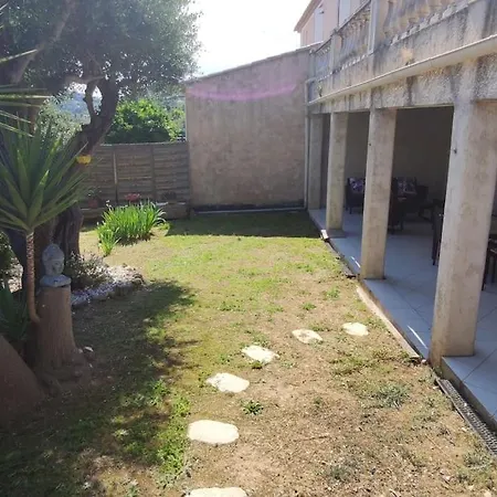 Chez Linat - Paisible Avec Jardin Et Vue Апартаменты